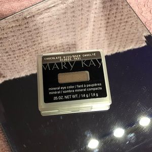 ⭐️FREE SHIPPING⭐️ when you bundle 3 MK products